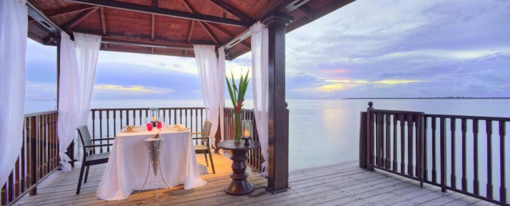 where to stay in zanzibar