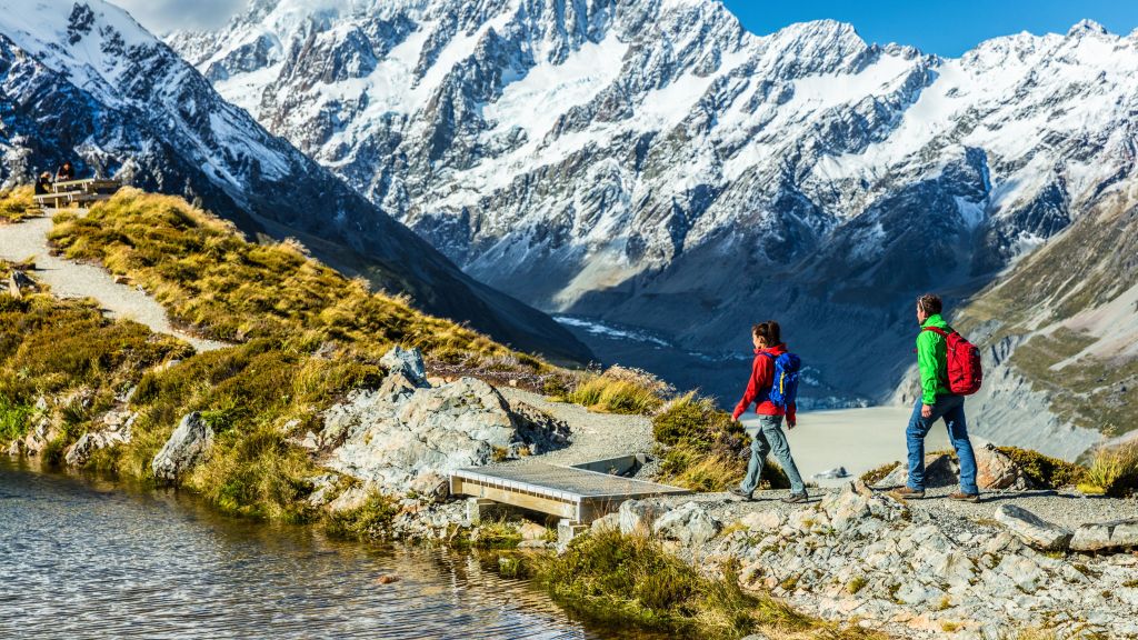 Sealy Tarns Viewpoint