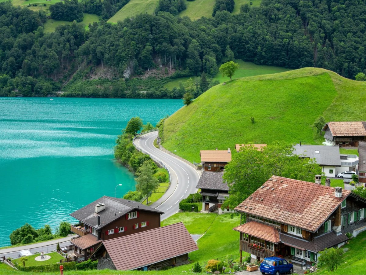 Alpine Wonderland: Switzerland 8 Day Itinerary
