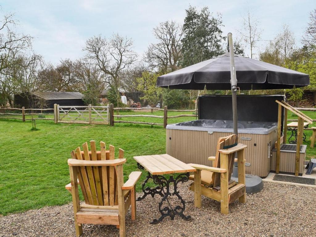 hot tub getaway kent